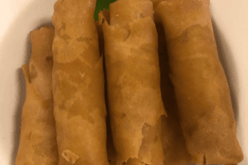F11. Deep Fried Chicken Spring Roll (6 pcs)