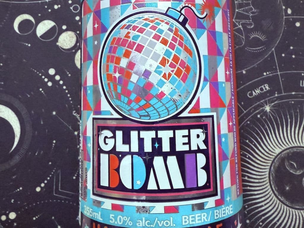 Glitter Bomb Hazy Pale Ale, 355mL can (5.0% ABV)
