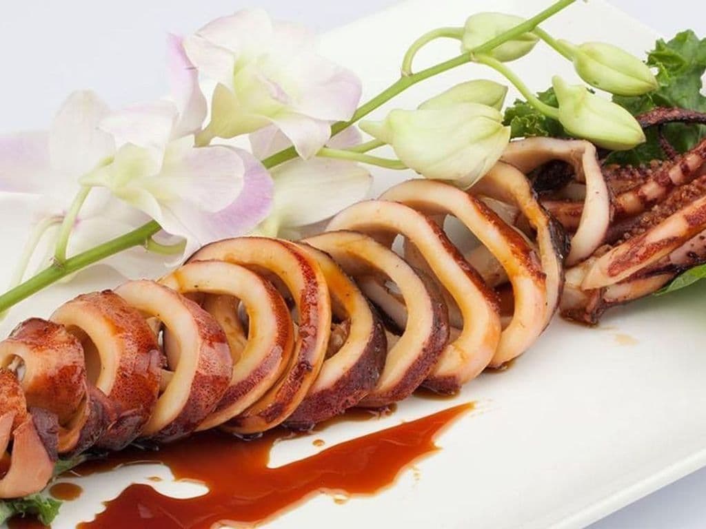 Grill Whole squid