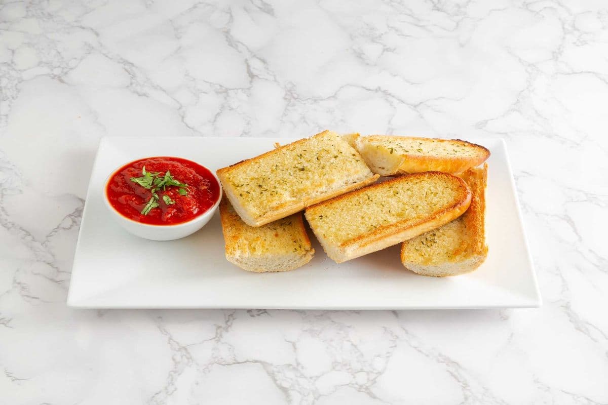 Garlic Bread (14" Loaf)