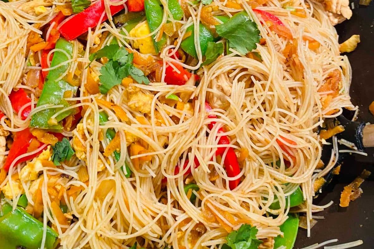 Singapore Rice Noodles(Chicken/Shrimp/Beef)