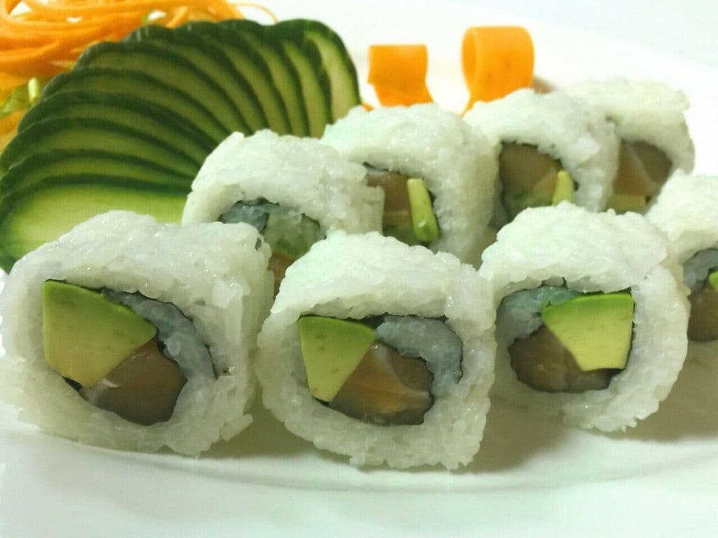 Salmon Avocado Roll