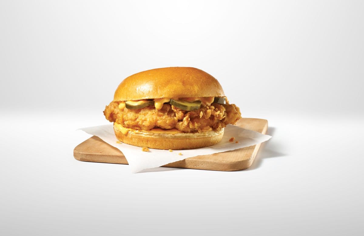 Crispy Classic Chicken Breast Sandwich
