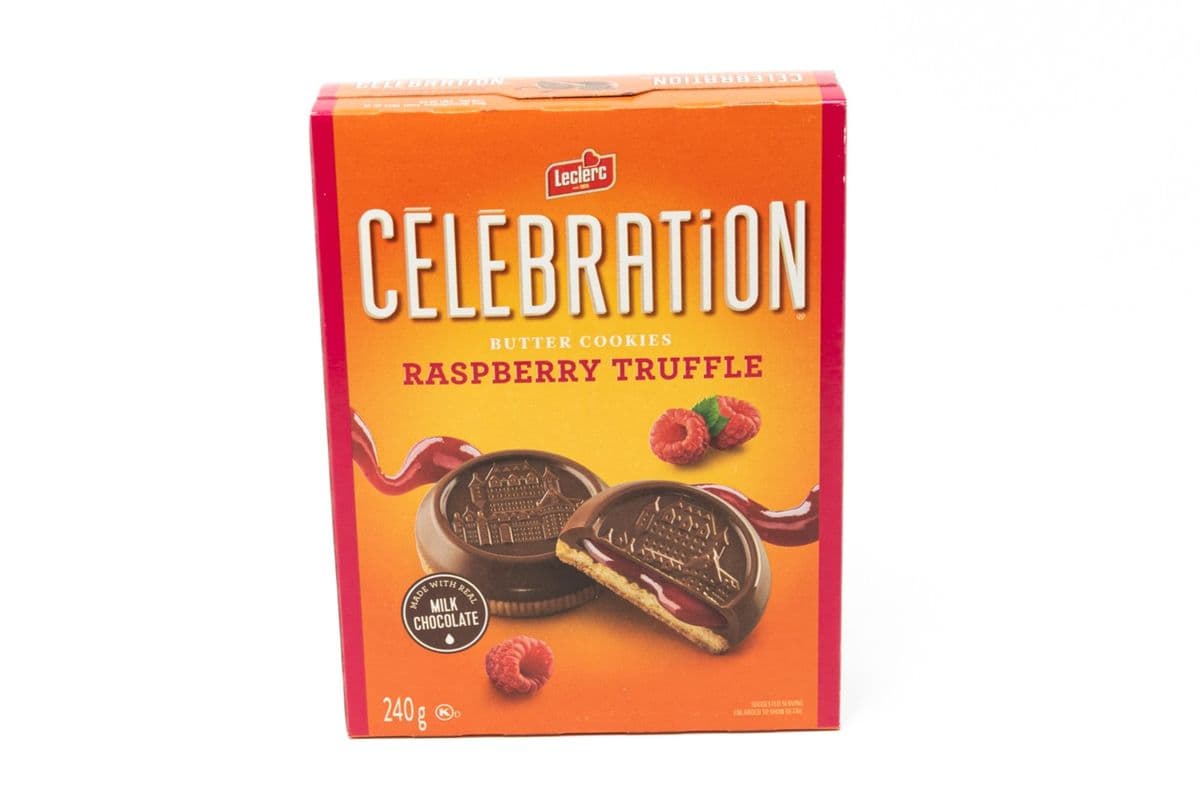 Celebration Raspberry Truffle (240 g)