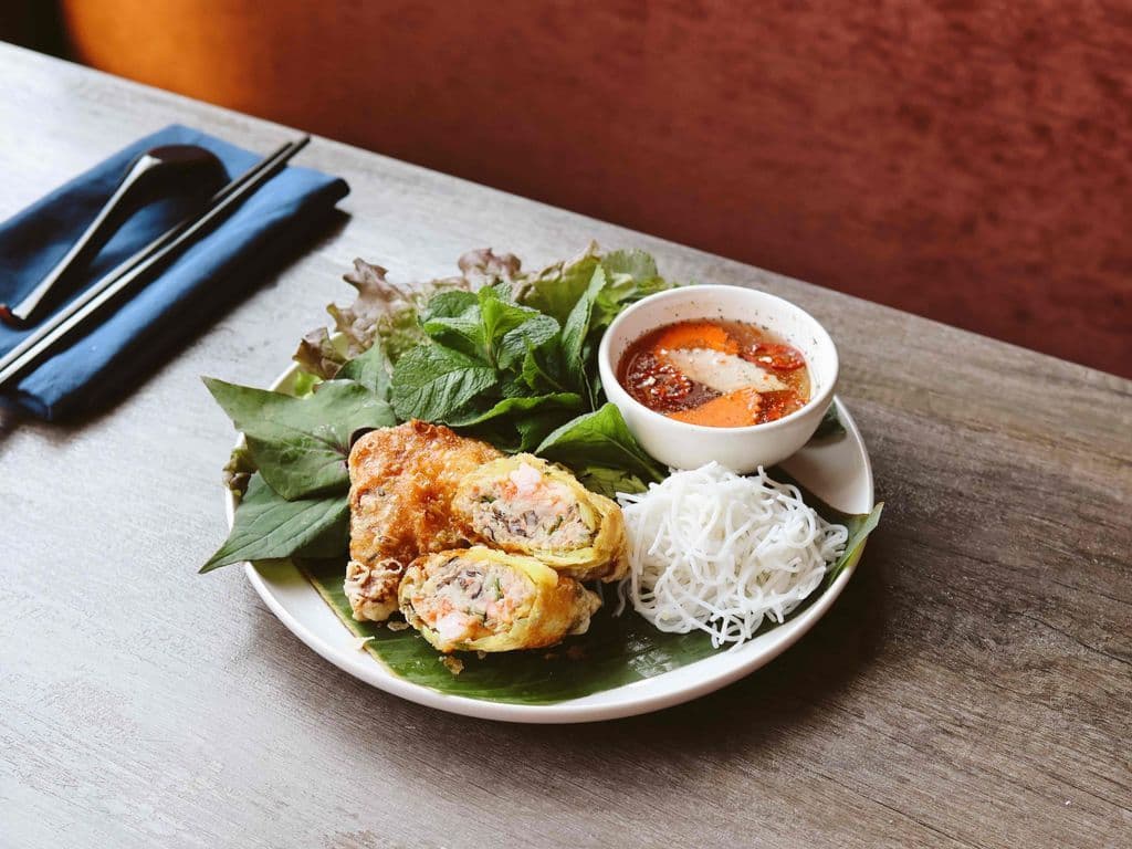 S24 - Crab Spring Rolls (Nem Cua Bể)