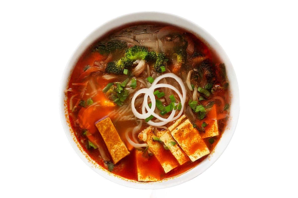 T8. Tofu Tom Yum (Large)