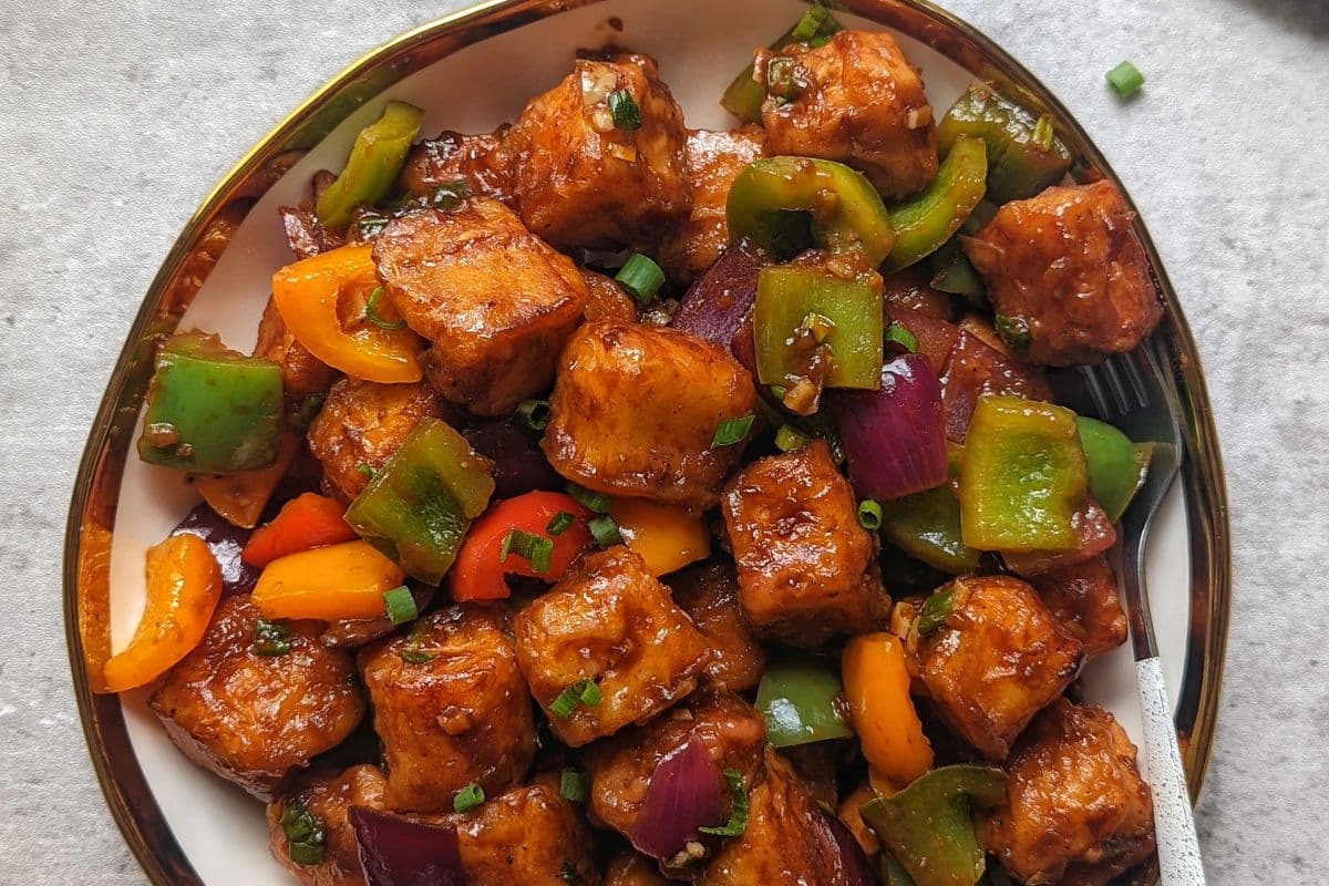 Chilli Paneer (Dry)