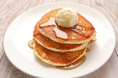 Classic Buttermilk Pancakes