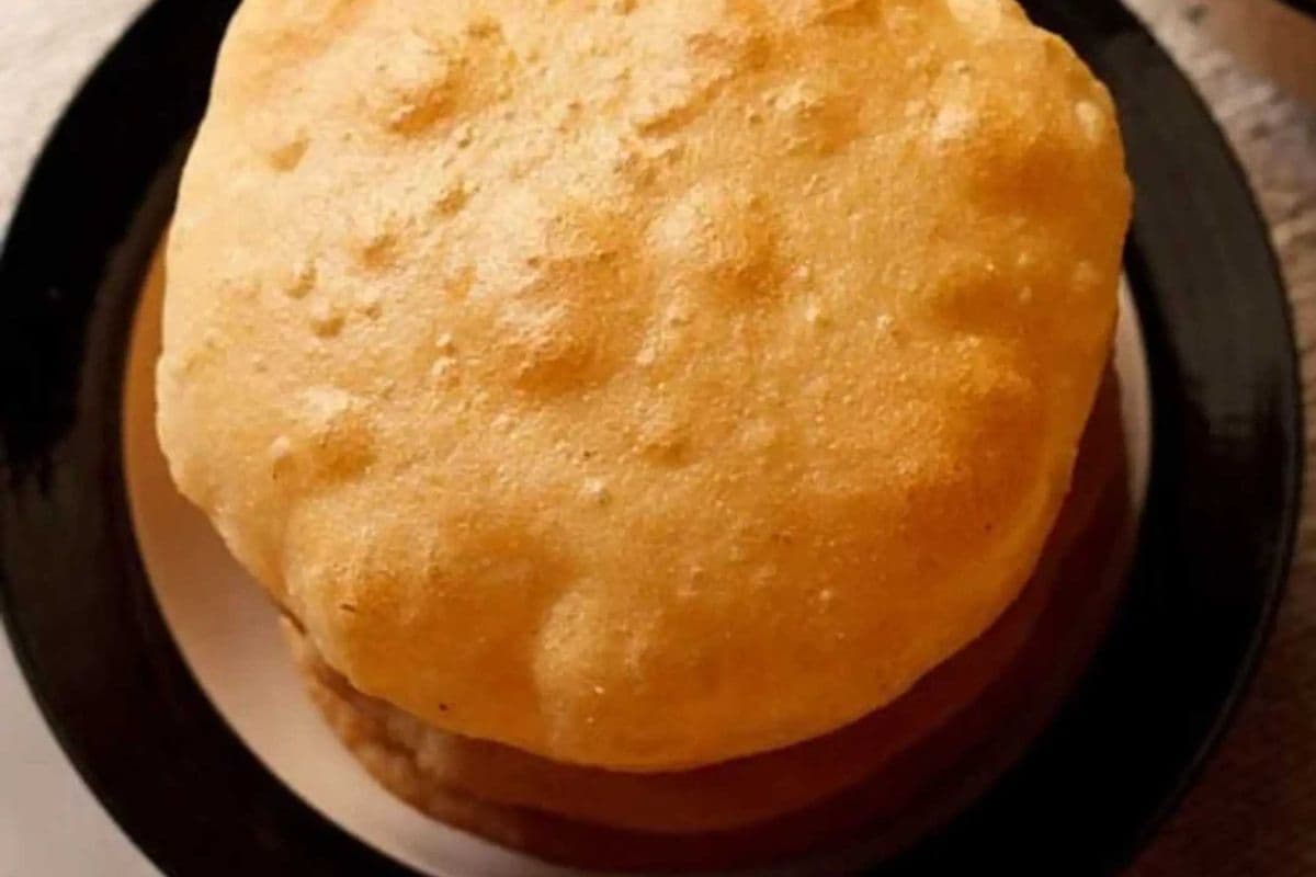 Extra Bhatura (1 Pcs)