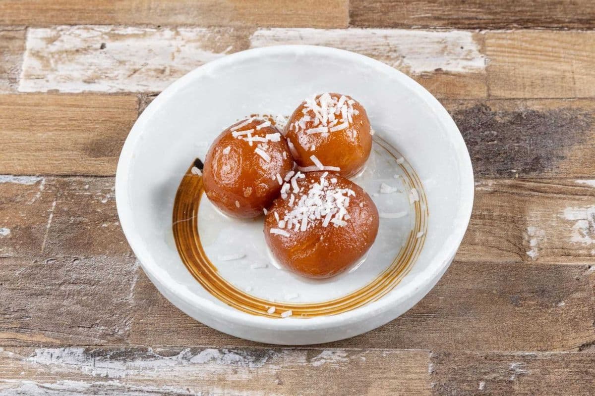 Gulab Jamun (2 pcs)