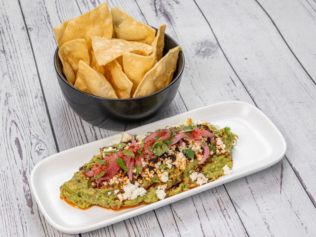 Taps Guac