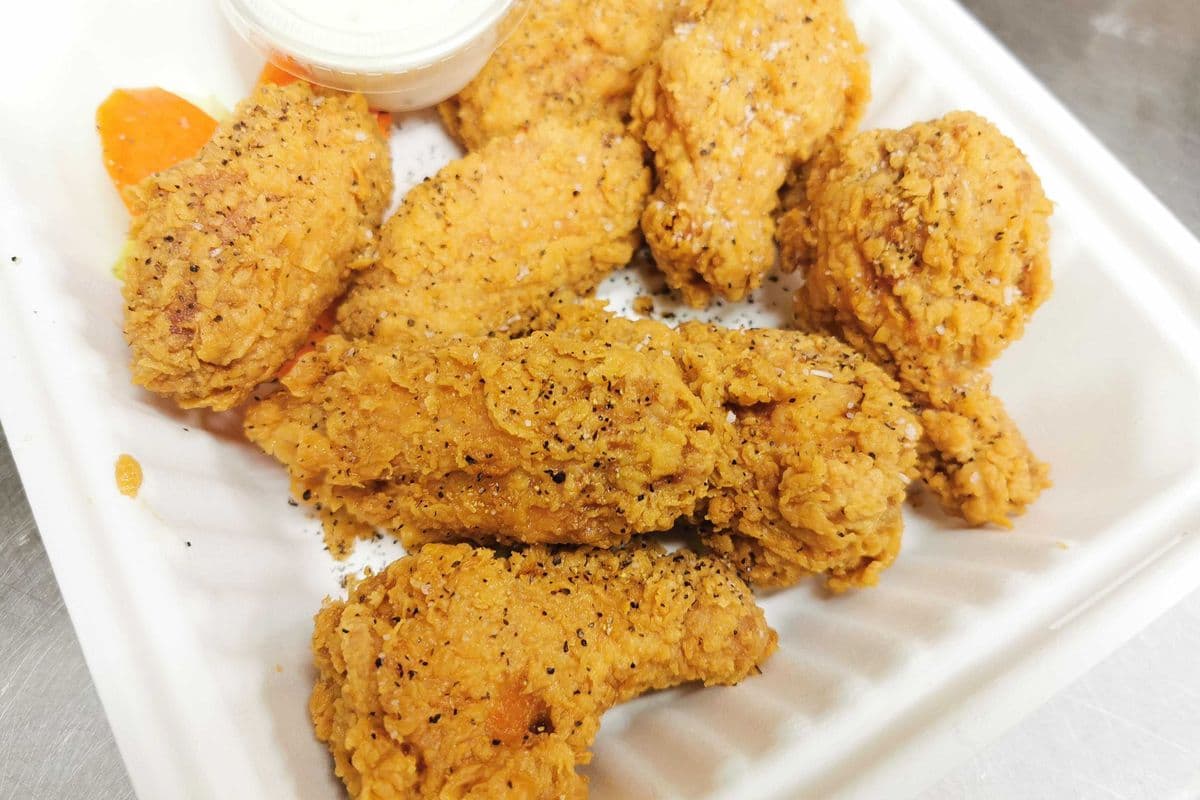 A. Chicken Wings (8 pcs)