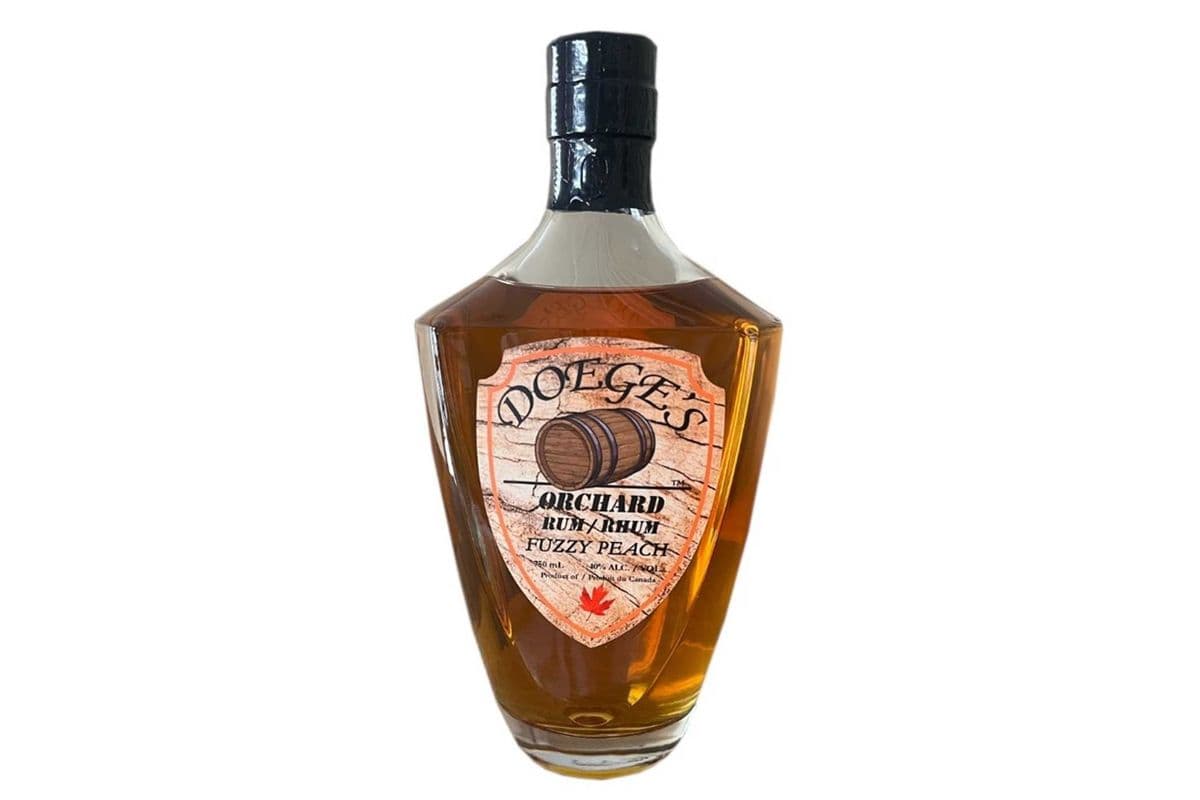DOEGES ORCHARD FUZZY PEACH RUM 750 ML (1 x 750 ML)