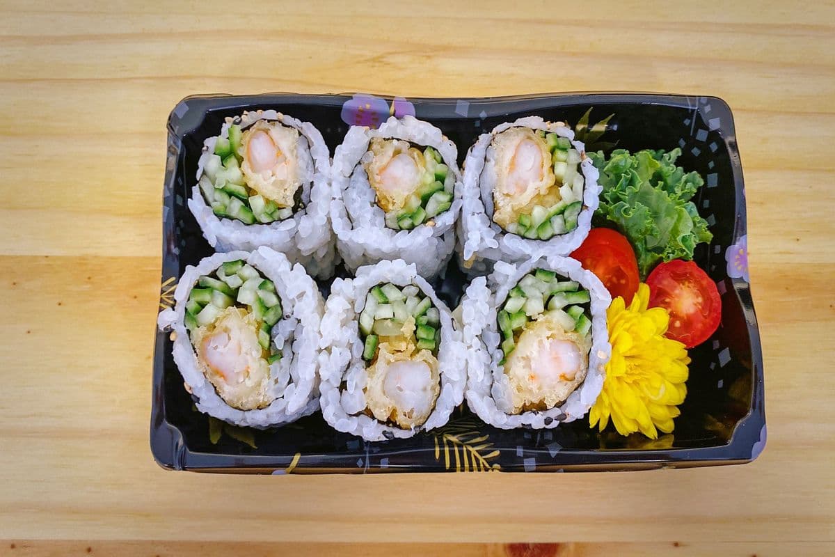 Shrimp Tempura Roll (6 pcs)