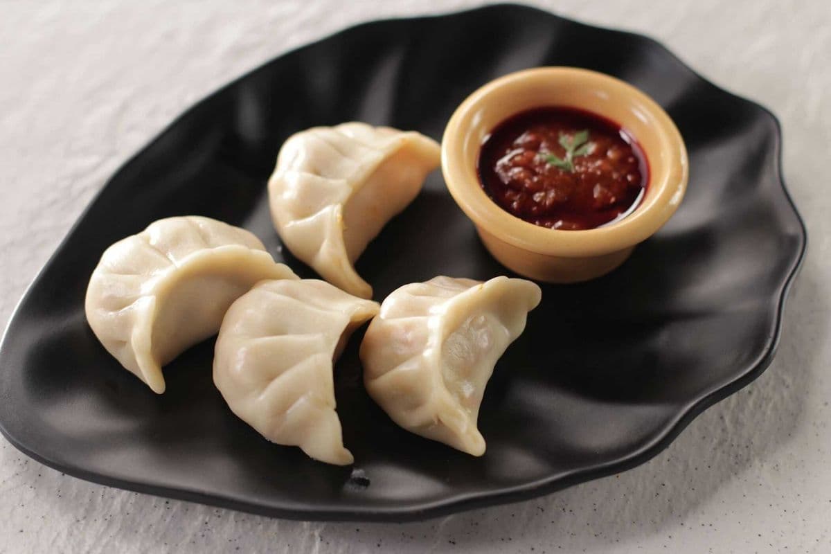 Momos Paneer Steamed