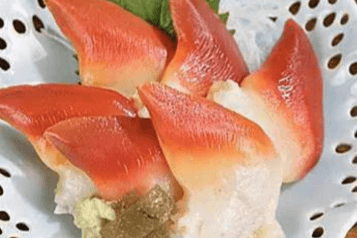 S5. Surf Clam Sashimi (6 pcs)