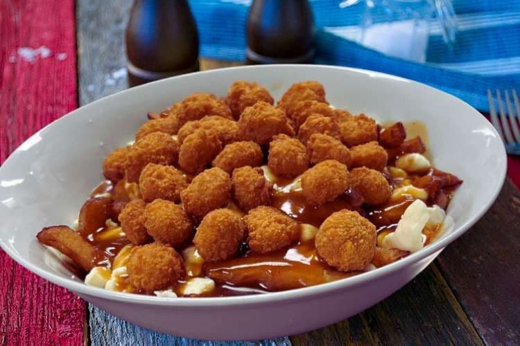 Poutine (popcorn)
