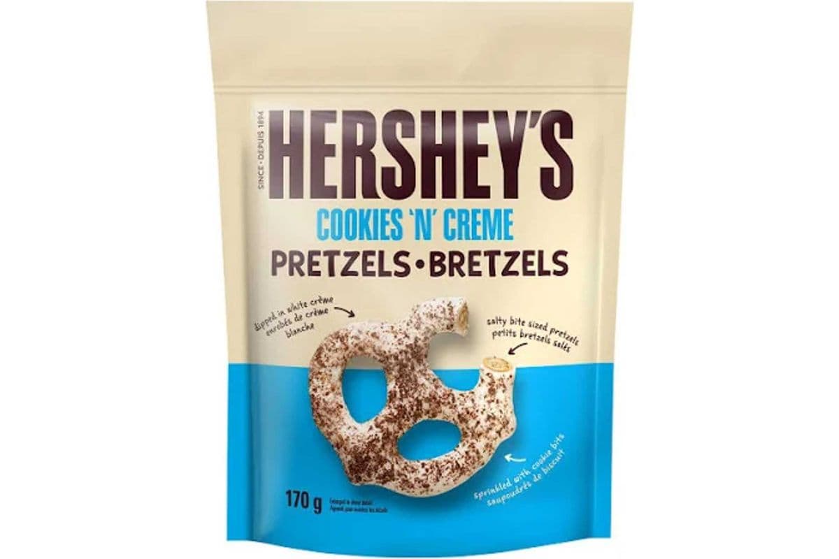 Hershey's Cookies 'N' Creme Coated Pretzels (170 g)
