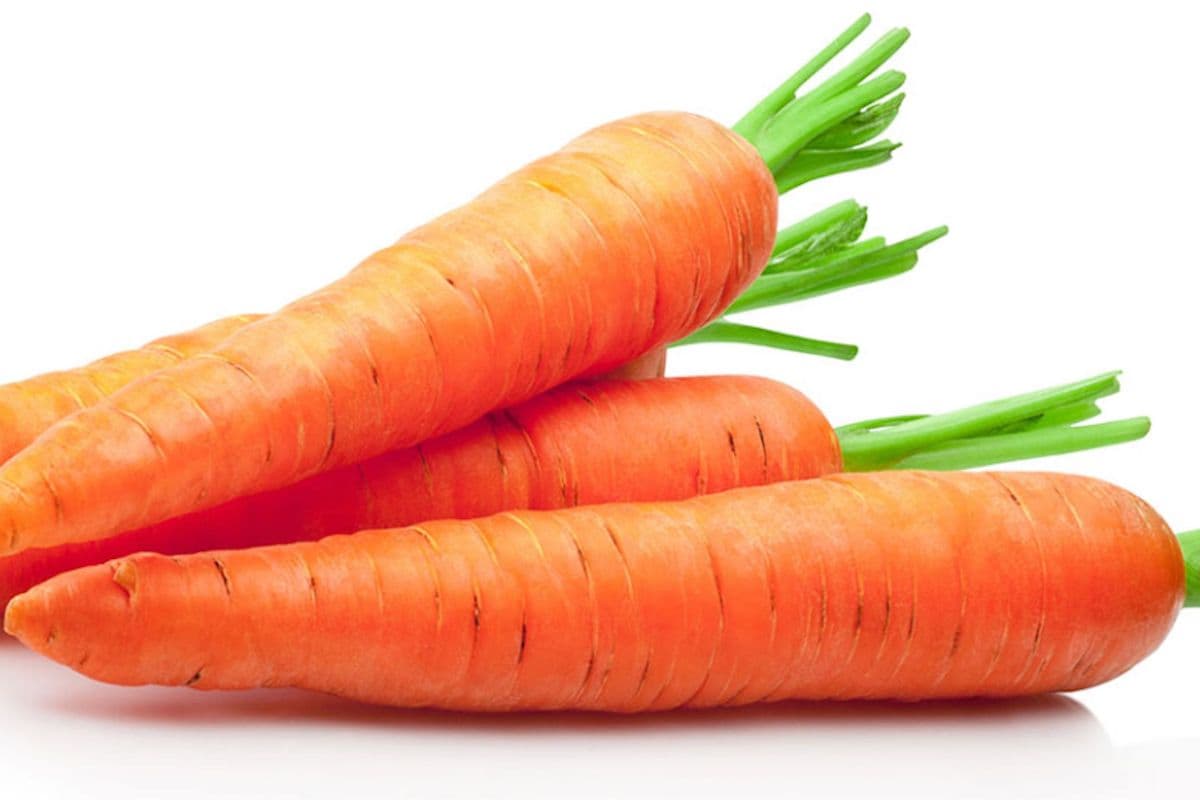 Regular Carrots (2 lbs)