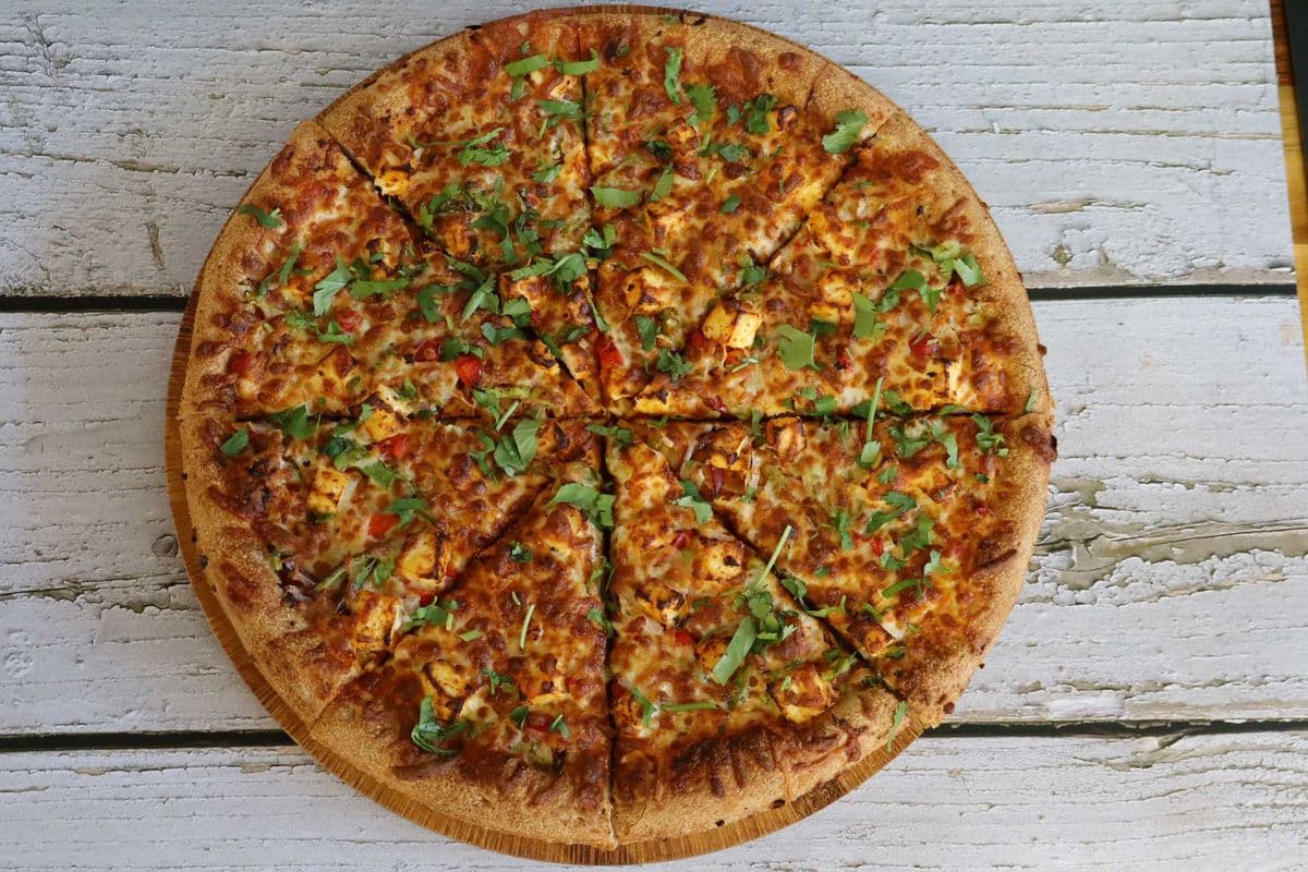 Large Shahi Panner Pizza