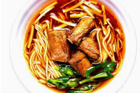 红烧排骨面 / Noodles with Ribs
