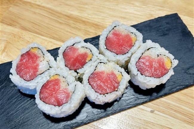 34. Spicy Tuna Sushi Roll