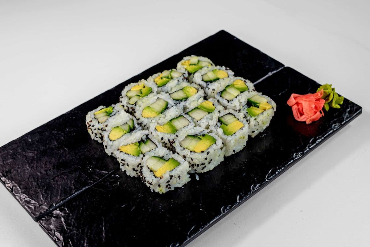 Avocado and Cucumber 16pcs