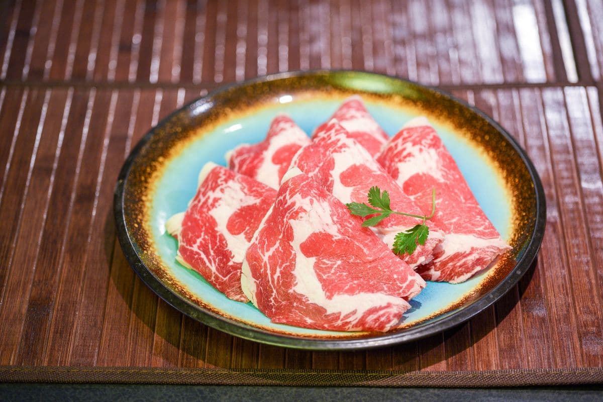 Angus Chuck Flat 6 oz (Non cuit / Raw)