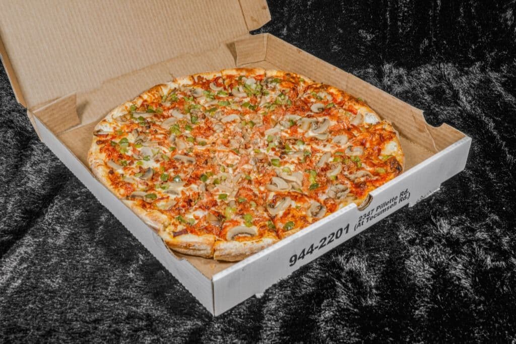 Large Super Pizza