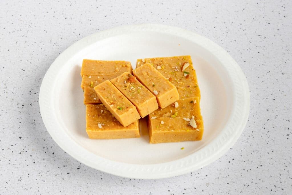 Khoya Barfi (1 lb)