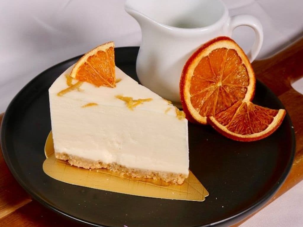 Yuzu Mango Cheesecake
