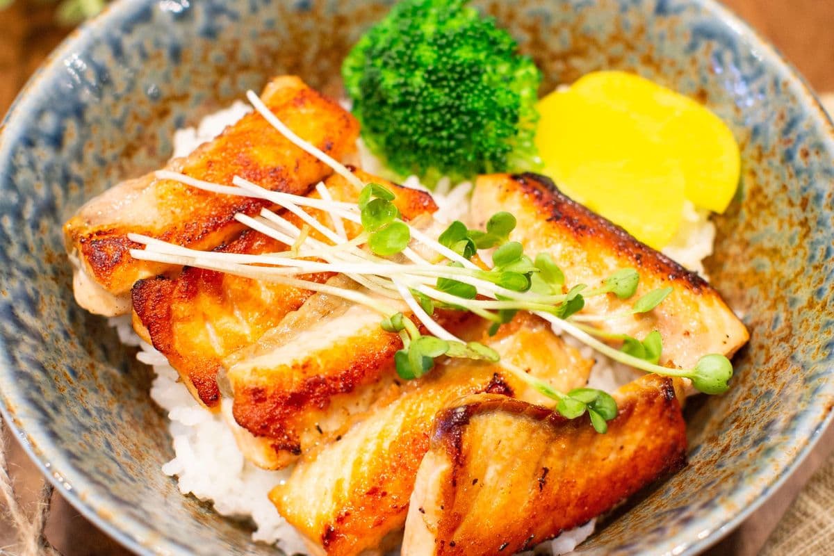 Salmon Teriyaki Don
