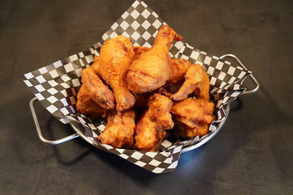 11.Classic Chicken (Bone-In)