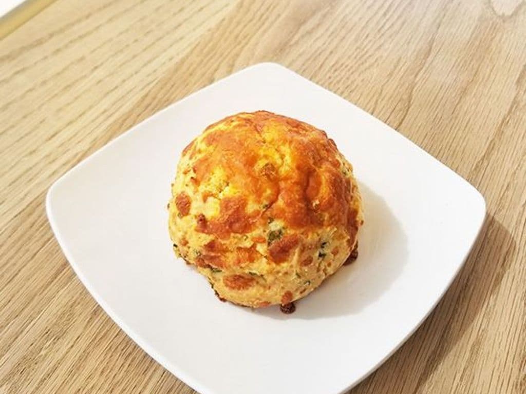 Cheddar Cheese & Green Onion Scone