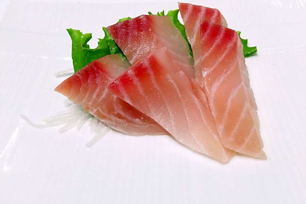 S03A. Snapper Sashimi (3 pcs)