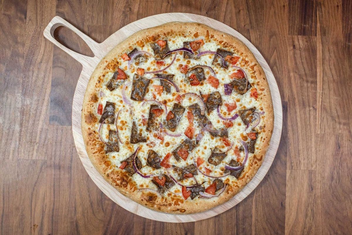 Donair Pizza (12" Medium)