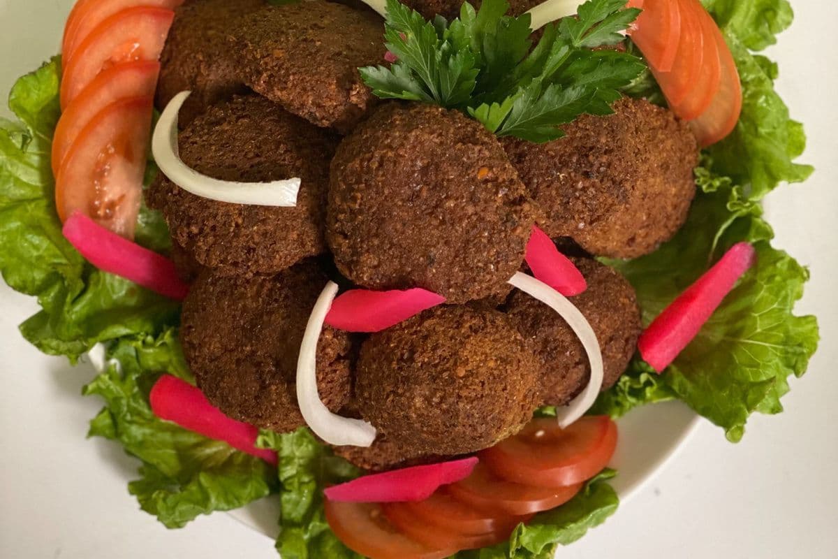 6 Golden Falafel Pieces (6)