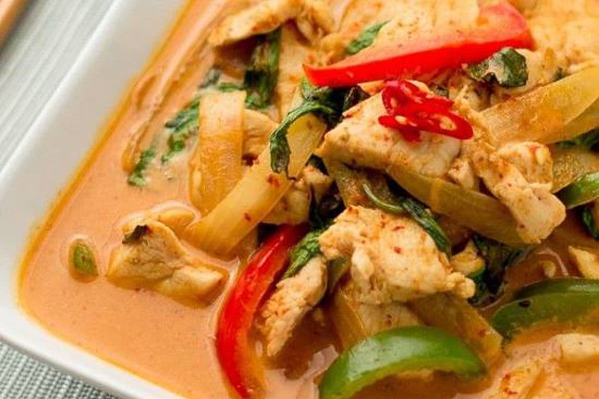 35. Poulet au cari / Curry Chicken