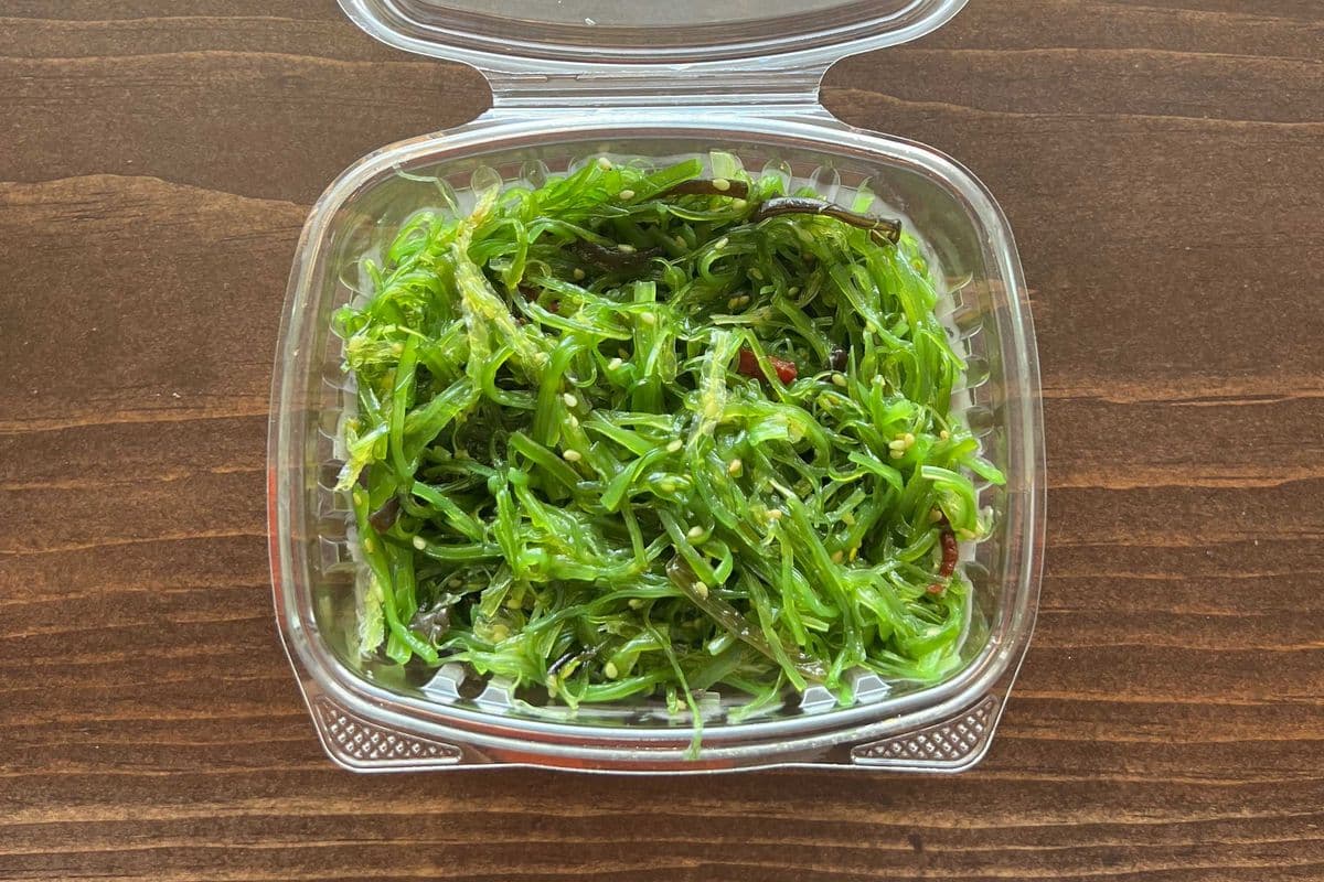 Seaweed Salad (8 oz)