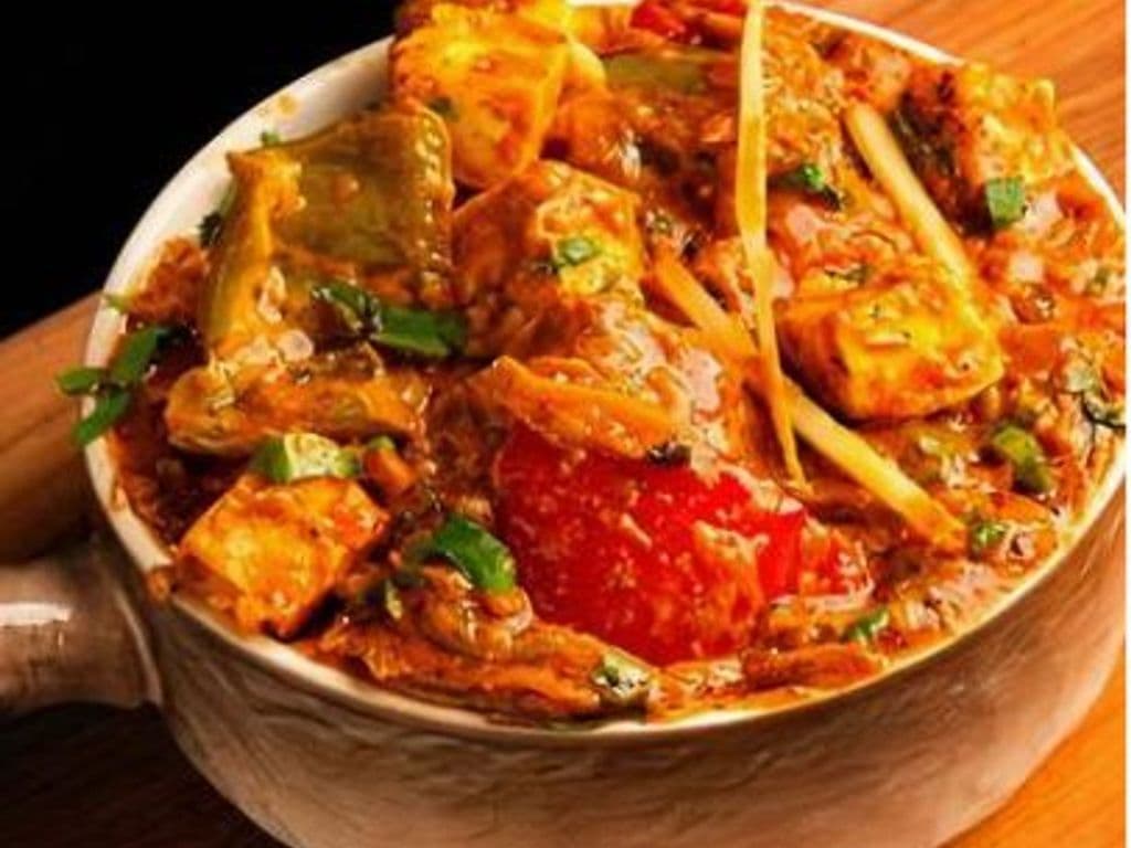 Kadai Paneer (Contain Nuts)