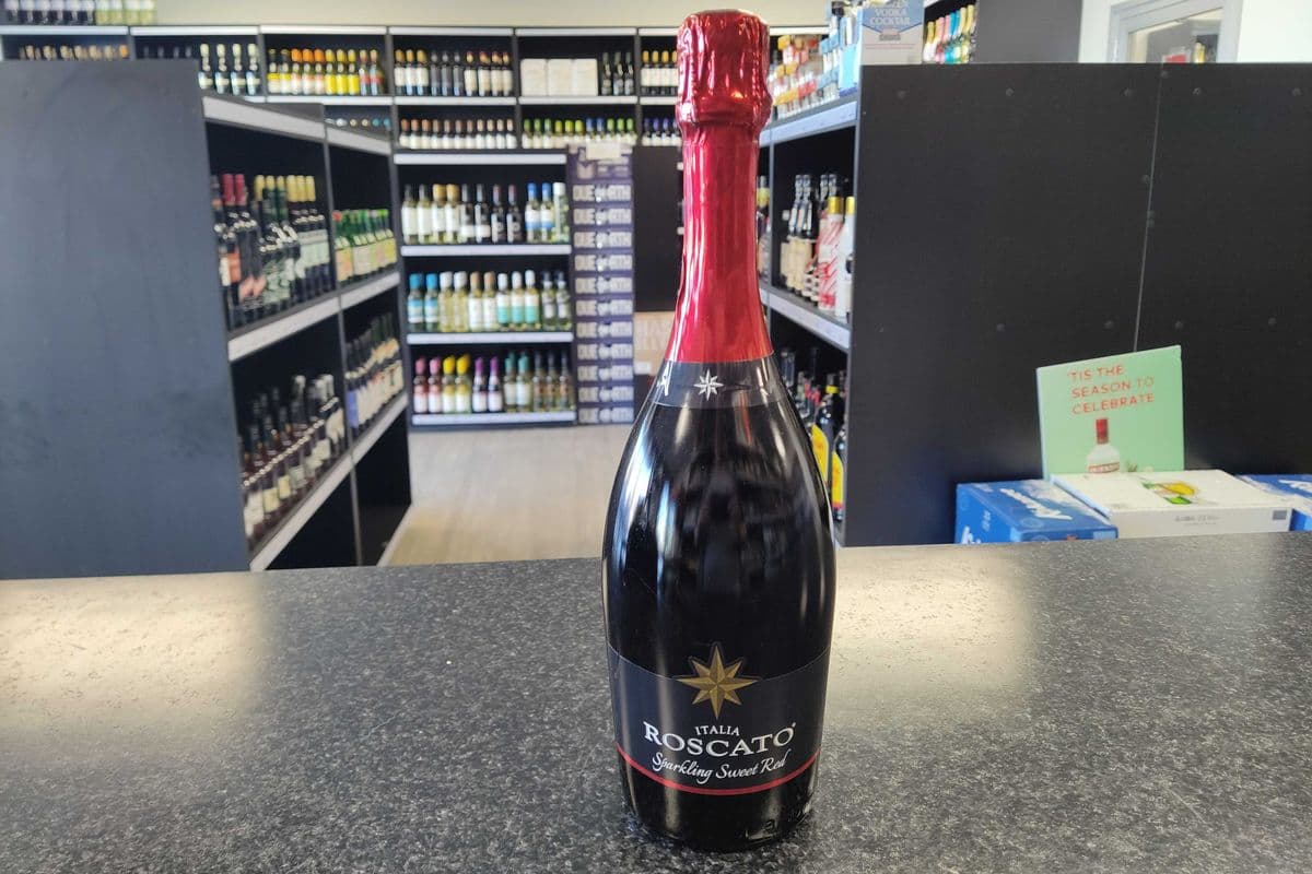Cavit Roscato - Sparkling Sweet Red (1 x 750ml Bottle)