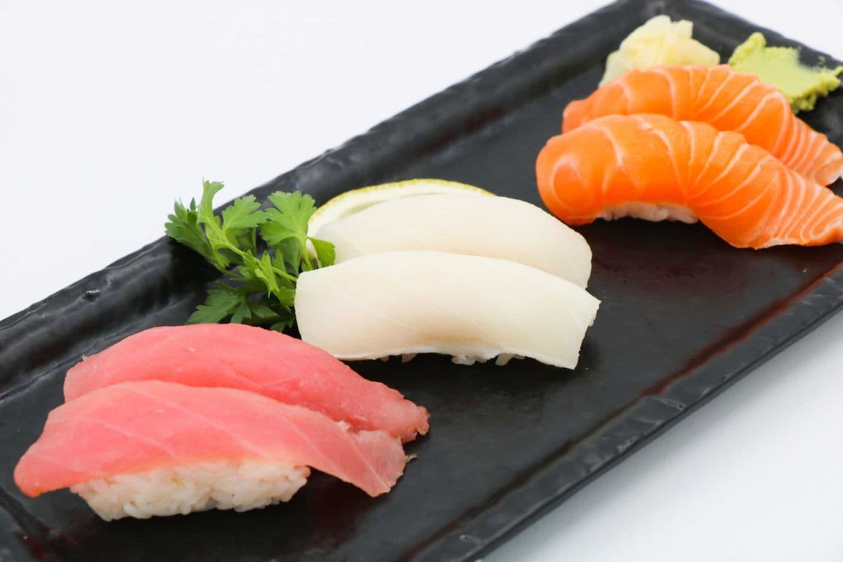 Sushi Appetizer (6 pcs)