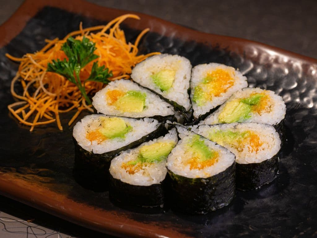 Sakura Roll (8pcs)