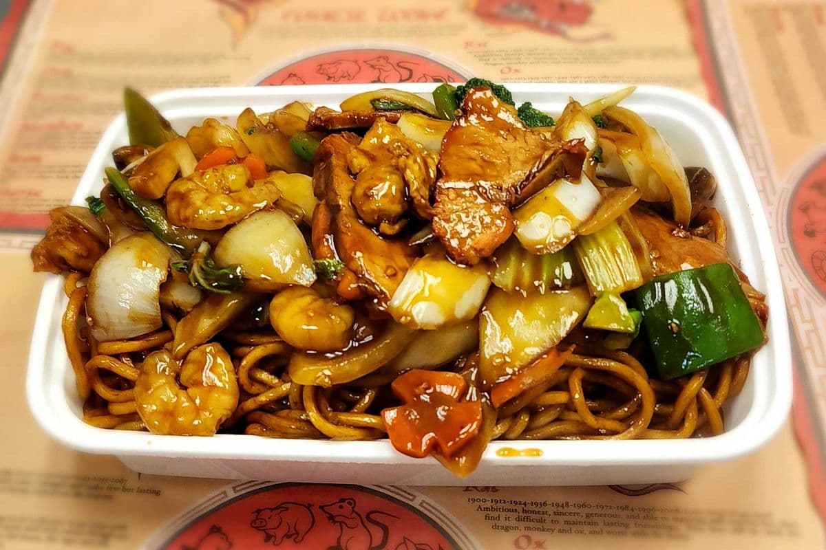 Cantonese Shanghai Noodles