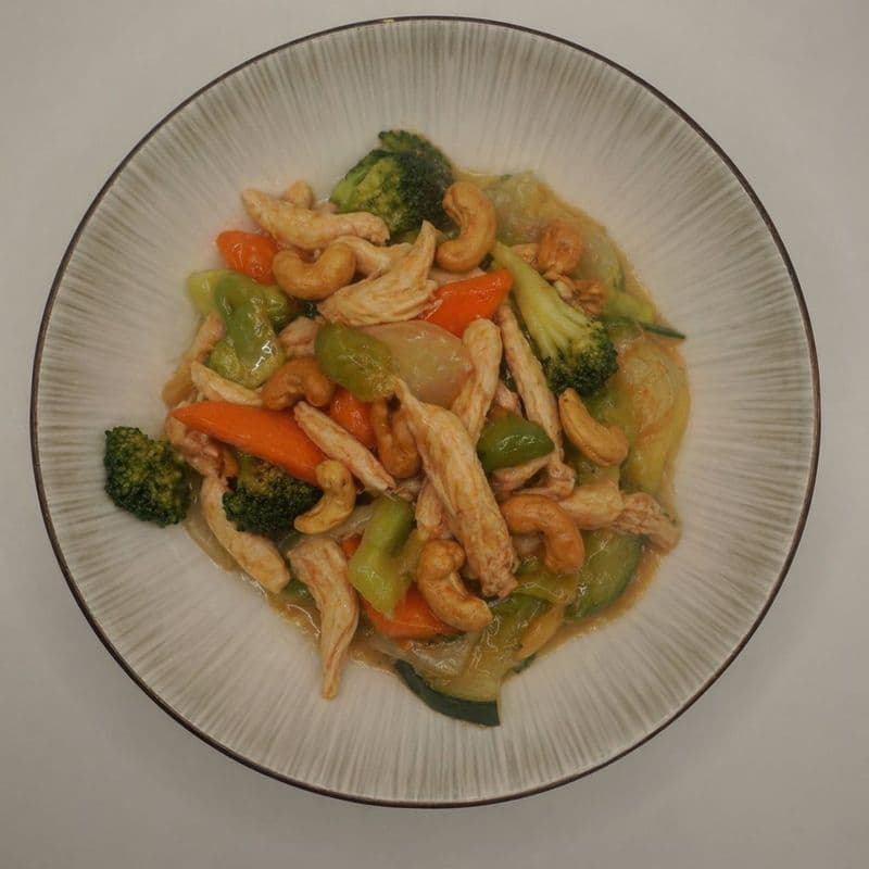 74. Poulet Noix Acajou 腰果鸡