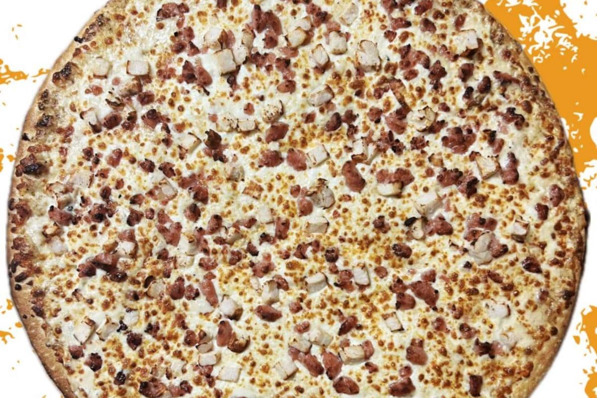 Large Caesar Chicken Pizza
