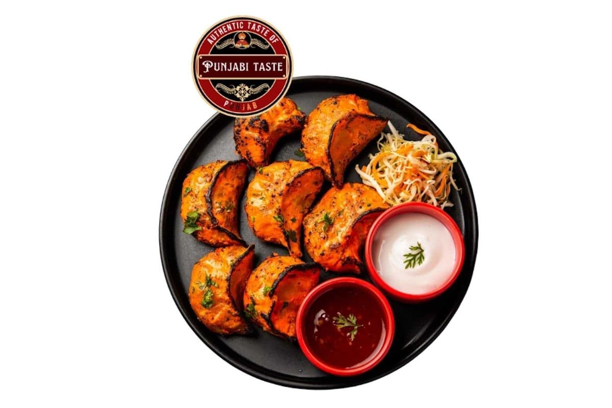 Tandoori Momo's