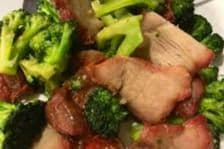 Broccoli n BBQ Pork 义燒西蘭花