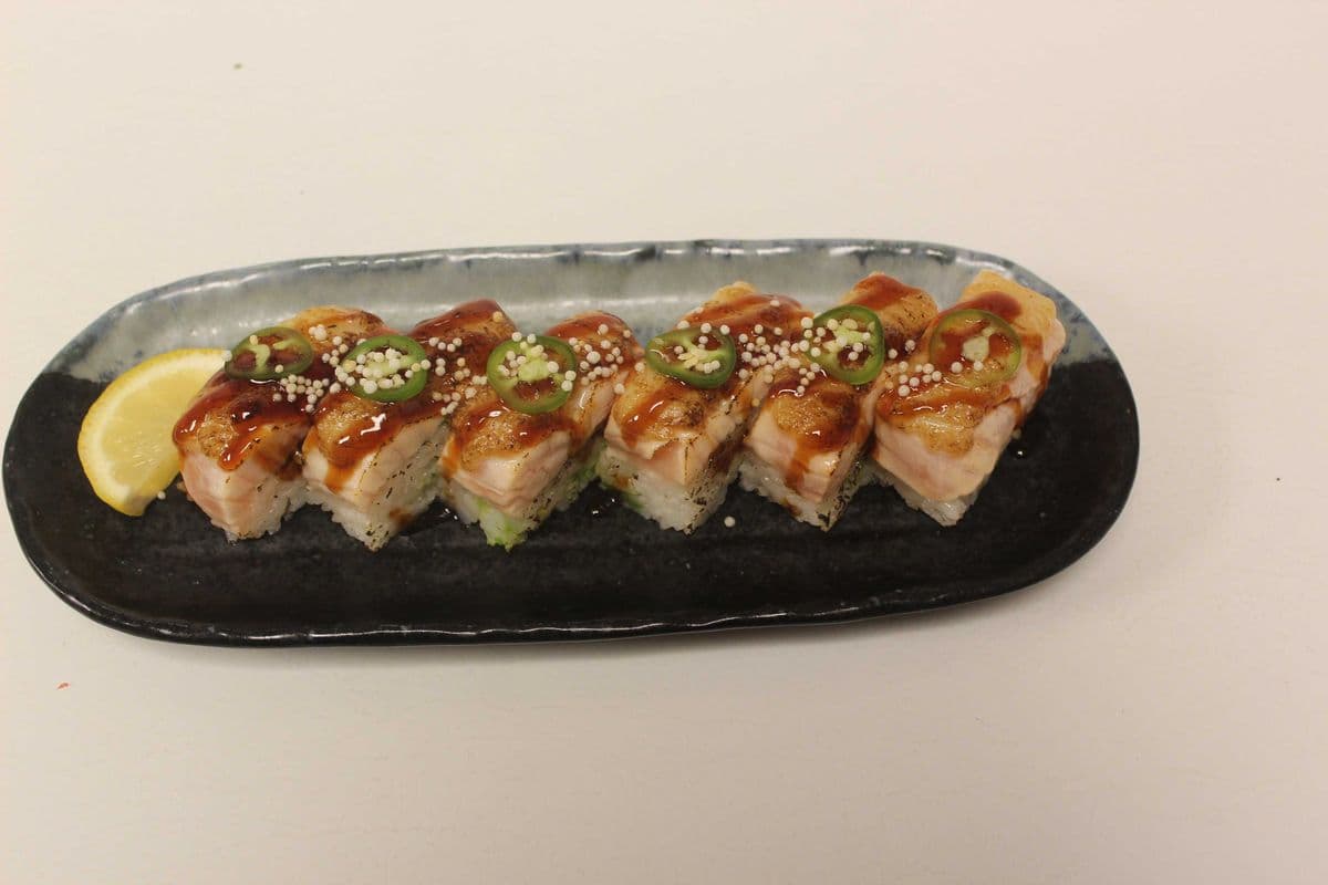 Salmon Aburi Oshi