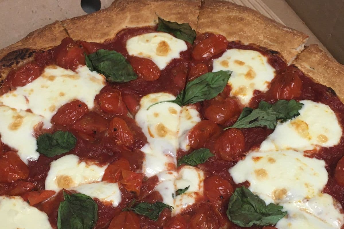 9" Small Margherita Pizza